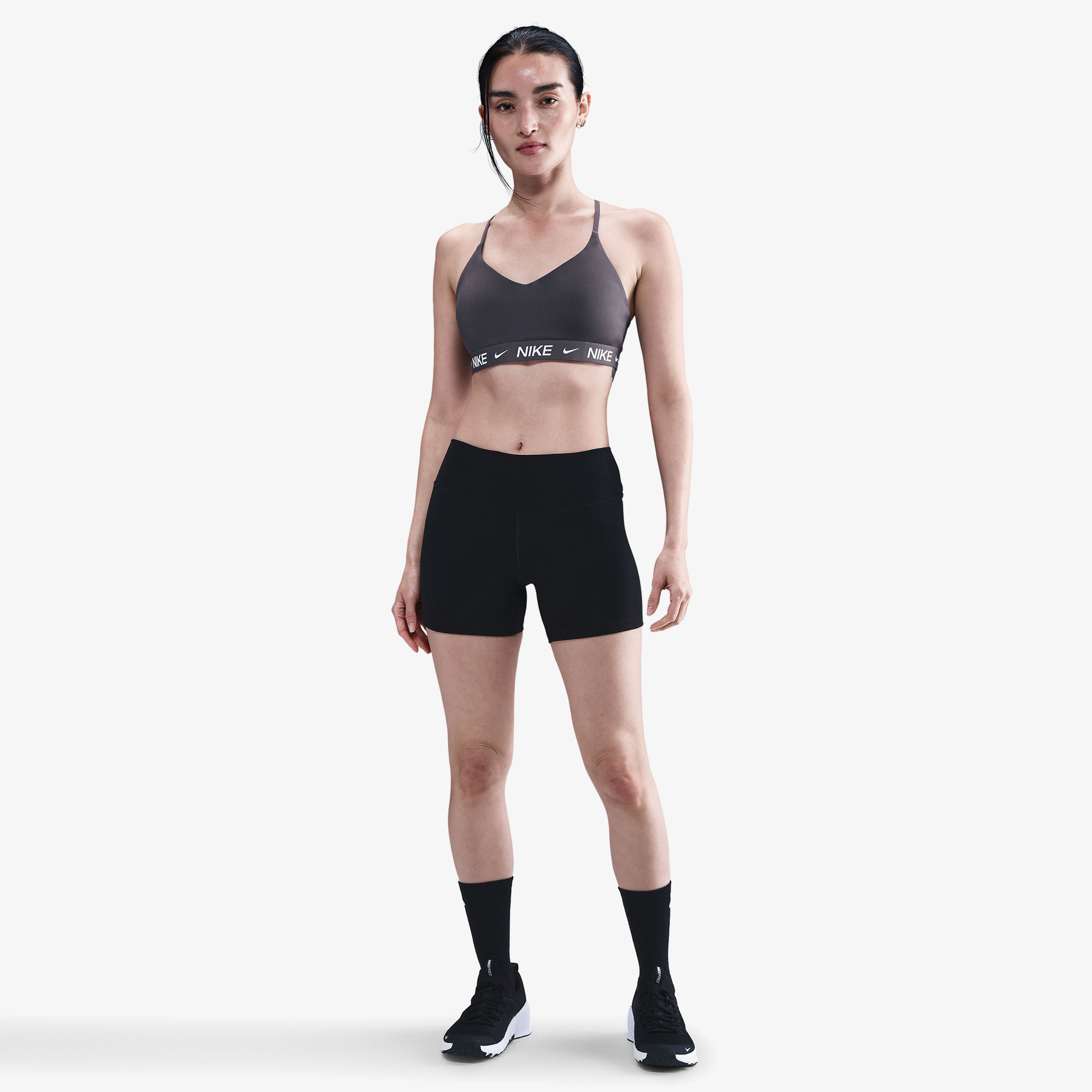 Nike Dri-Fit indy Light Support Kadın Gri Antrenman Bra