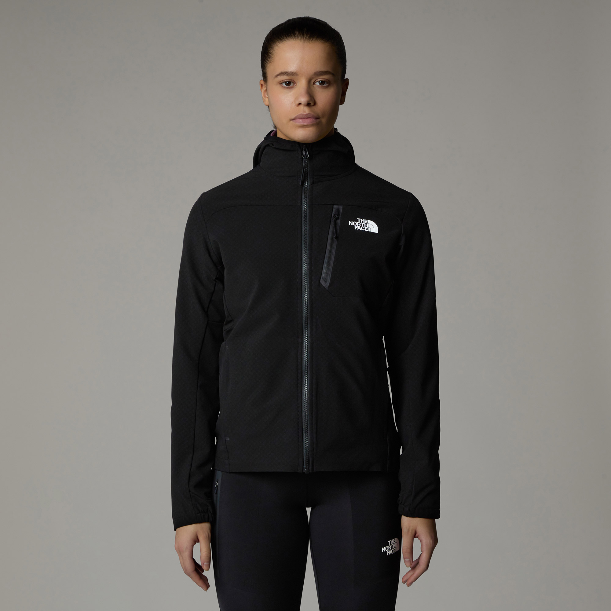 The North Face Mountain Athletics Softshell Kadın Siyah Koşu Mont