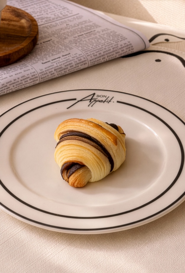 Evidea Kitchen Elegant Curves Porselen Servis Tabağı - Siyah / Beyaz - 25 cm