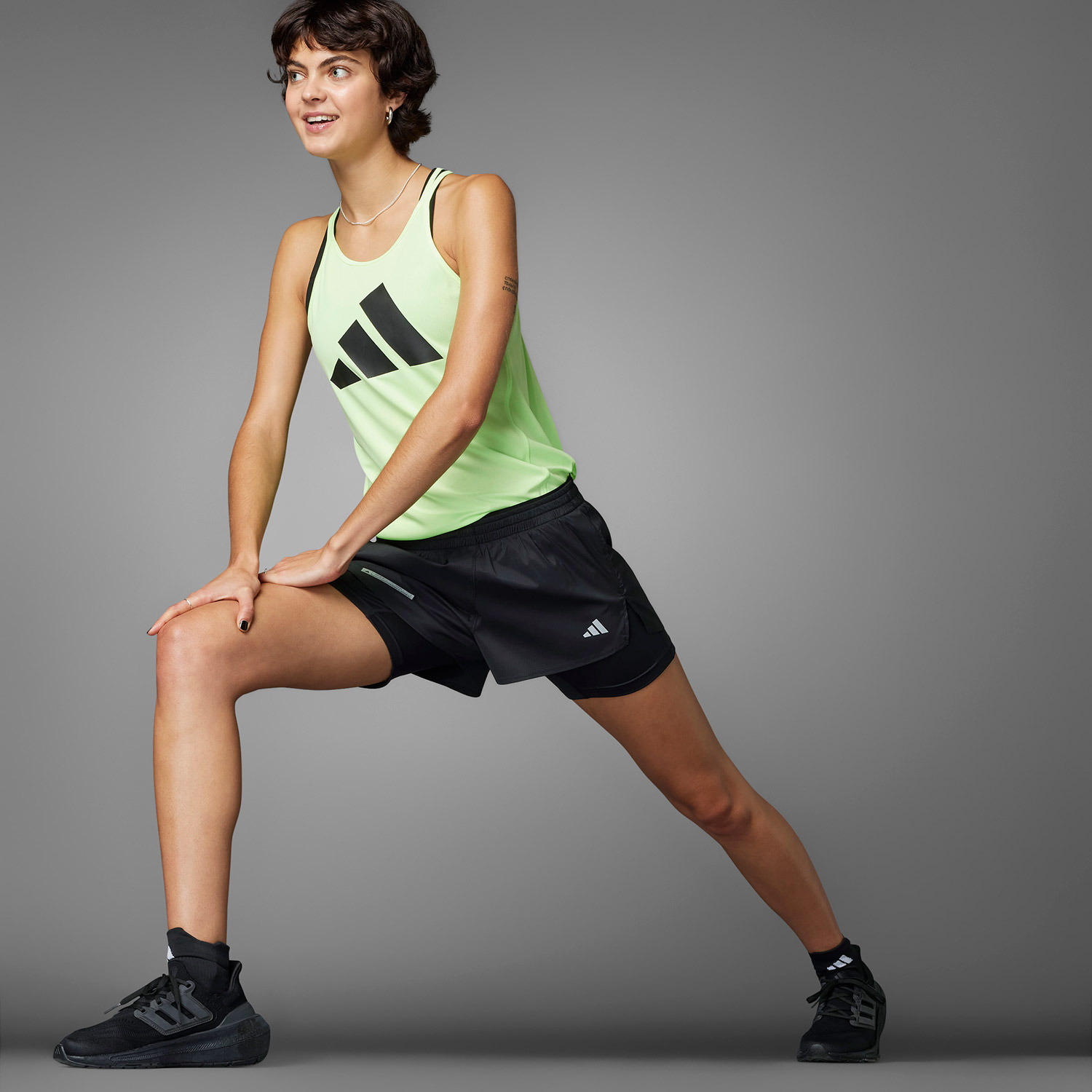 adidas Ultimate Two-in-One Kadın Siyah Şort